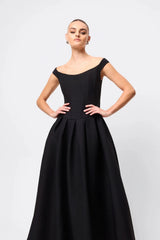 Mossman - Adoration Maxi Black